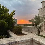 Achelatis Traditional * אראופוליס