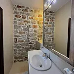 בית נופש Achelatis Traditional *