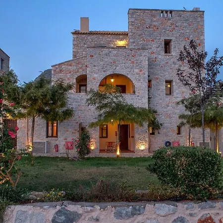 Achelatis Traditional Holiday home