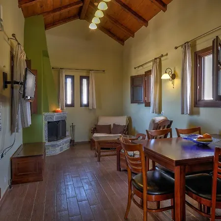 Achelatis Traditional Casa de Férias