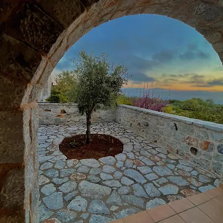 Holiday home Achelatis Traditional
