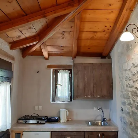 Achelatis Traditional Holiday home Areopoli