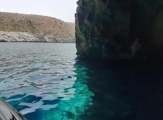 Achelatis Traditional *