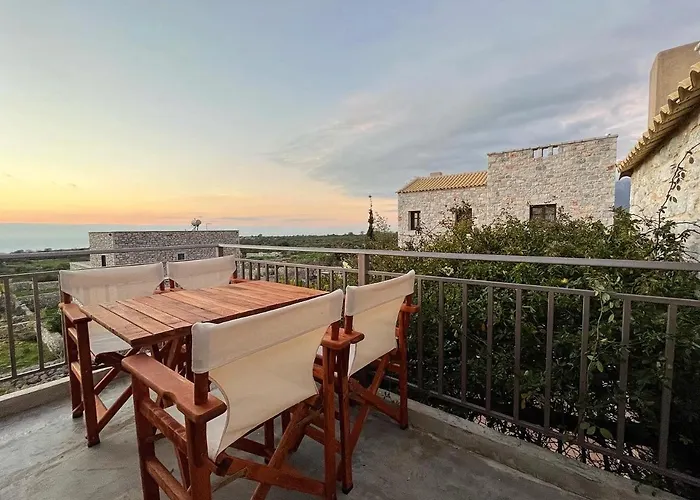 Achelatis Traditional *