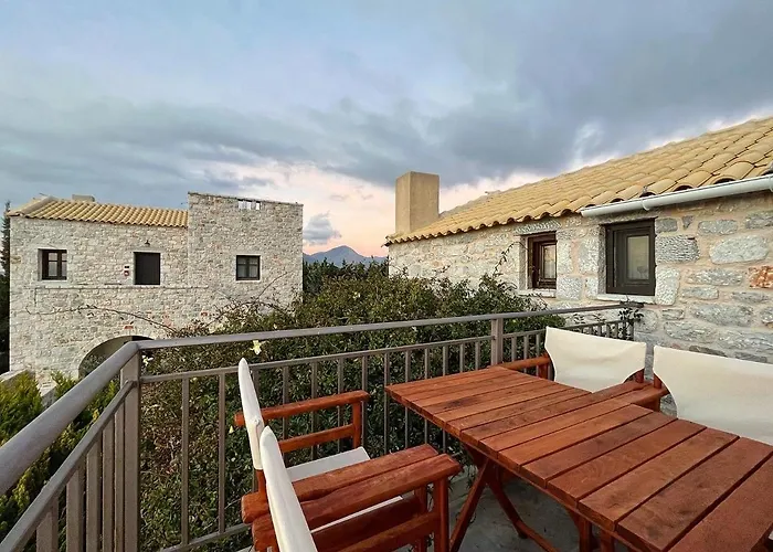 Achelatis Traditional Casa de Férias Areopoli