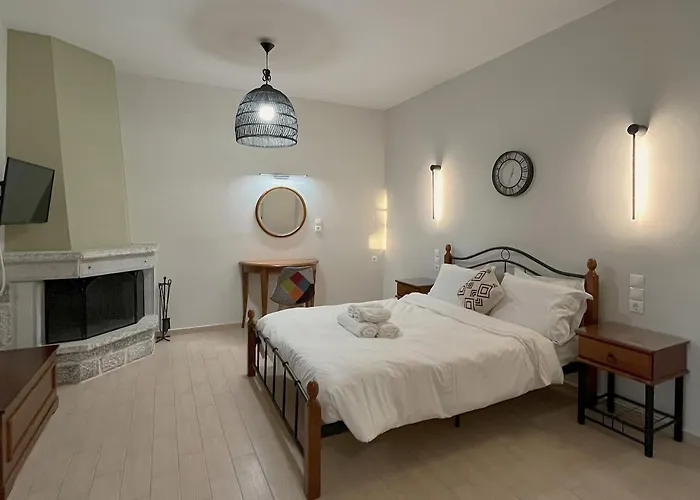 Achelatis Traditional *